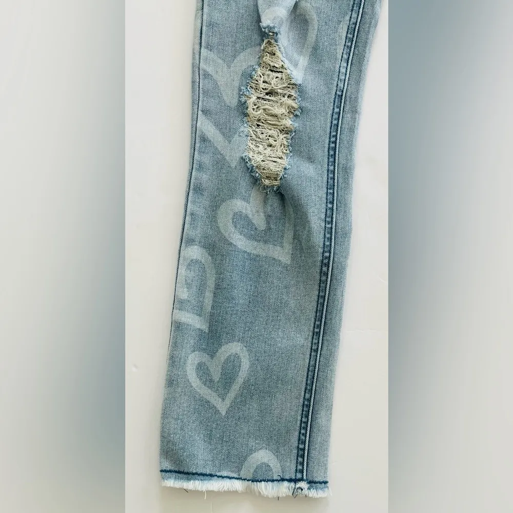 EASEL Heart Patterned Distressed Jeans Size S - Image 4