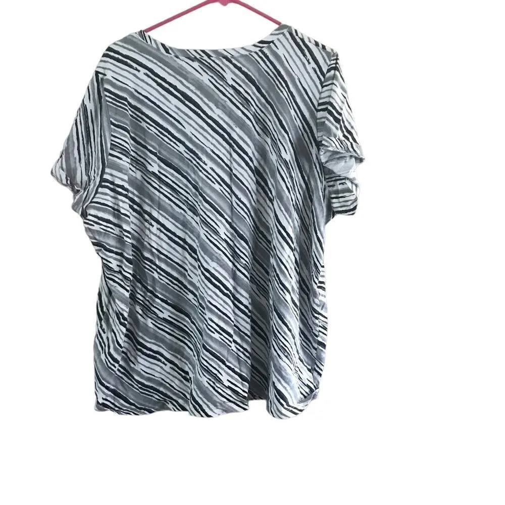 Roaman's Size 2X Short Sleeve Striped Blouse Black White Gray - Image 3