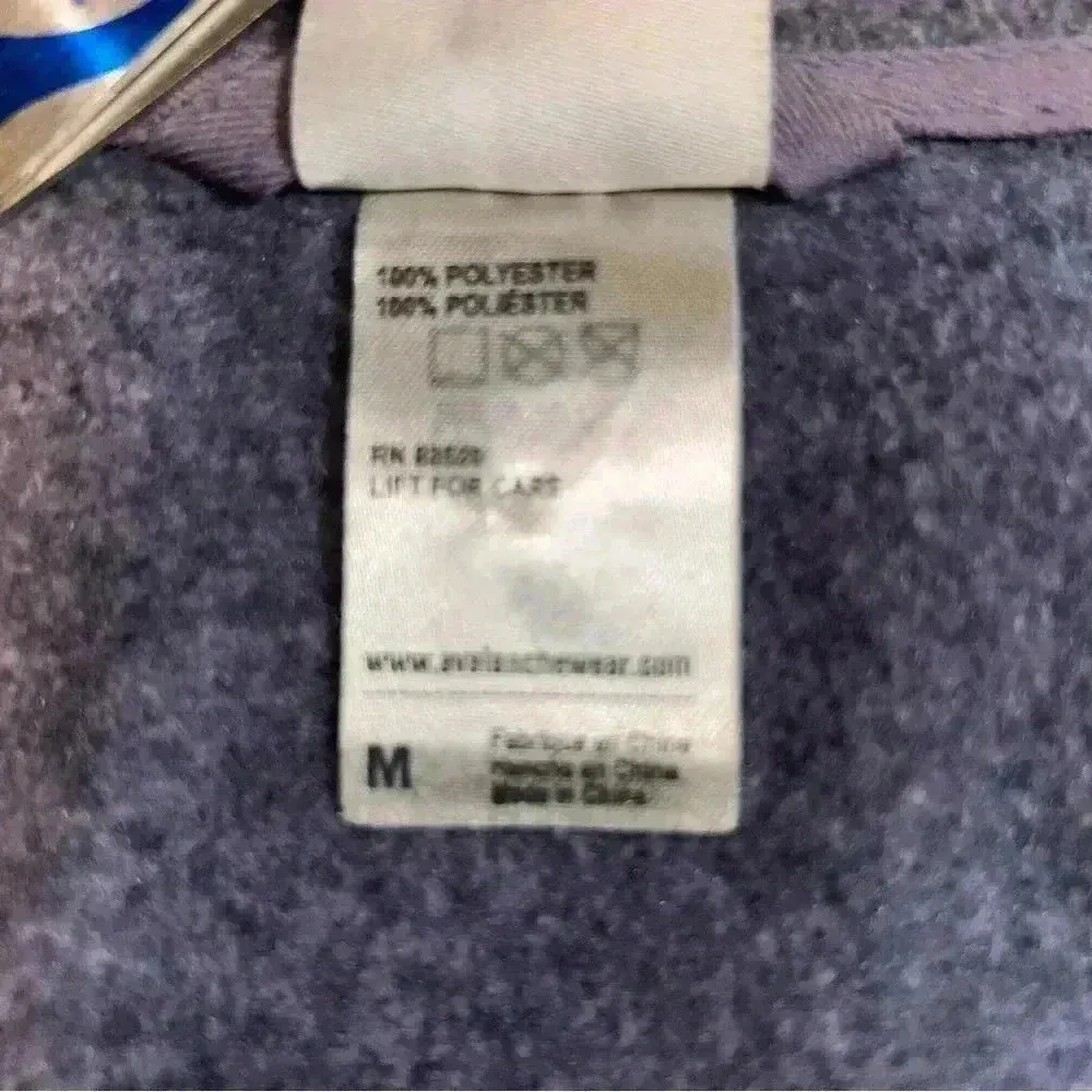  Women's Size Medium  Avalanche Zip-Up Sweater pre-loved purple - Image 8