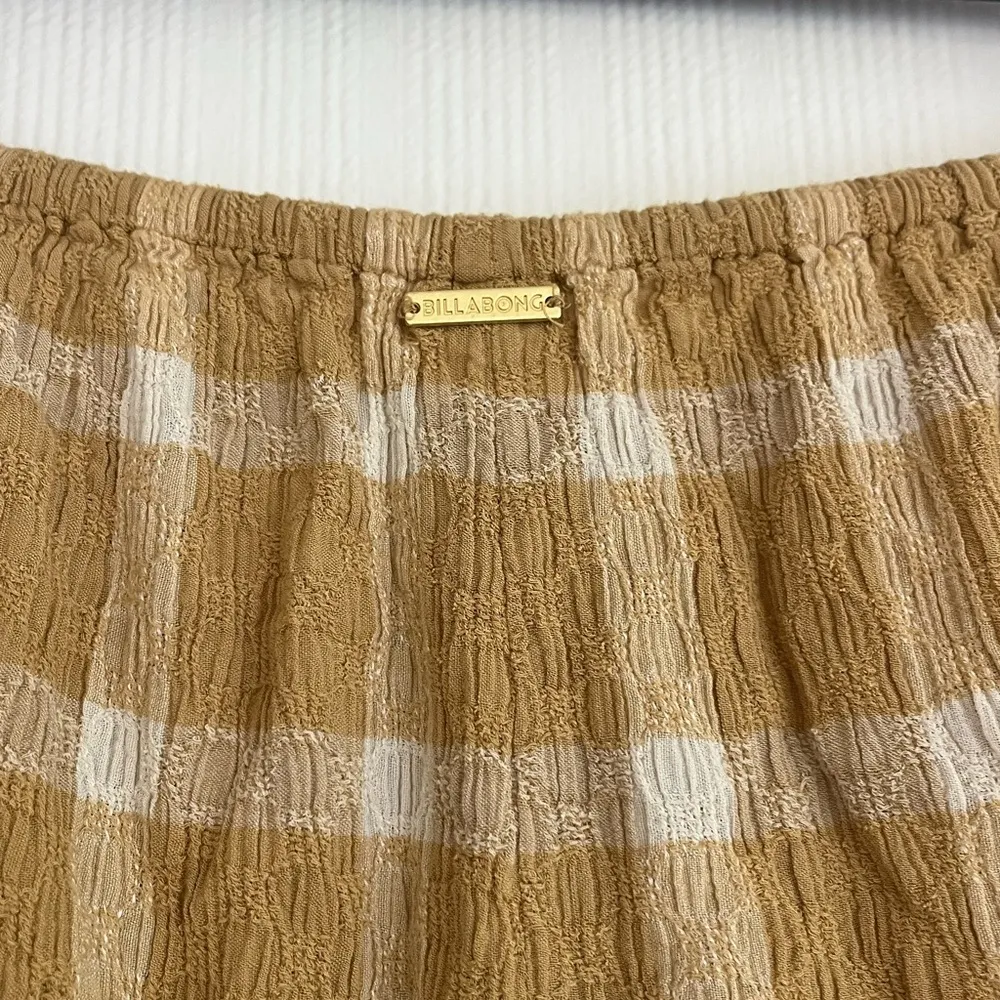 Billabong Tan Plaid Trousers - Image 3