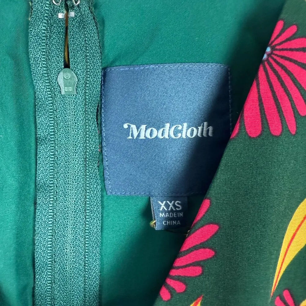 NWT ModCloth Truly You Floral Fit And Flare Dress Forest Green Size XXS NEW - Image 5