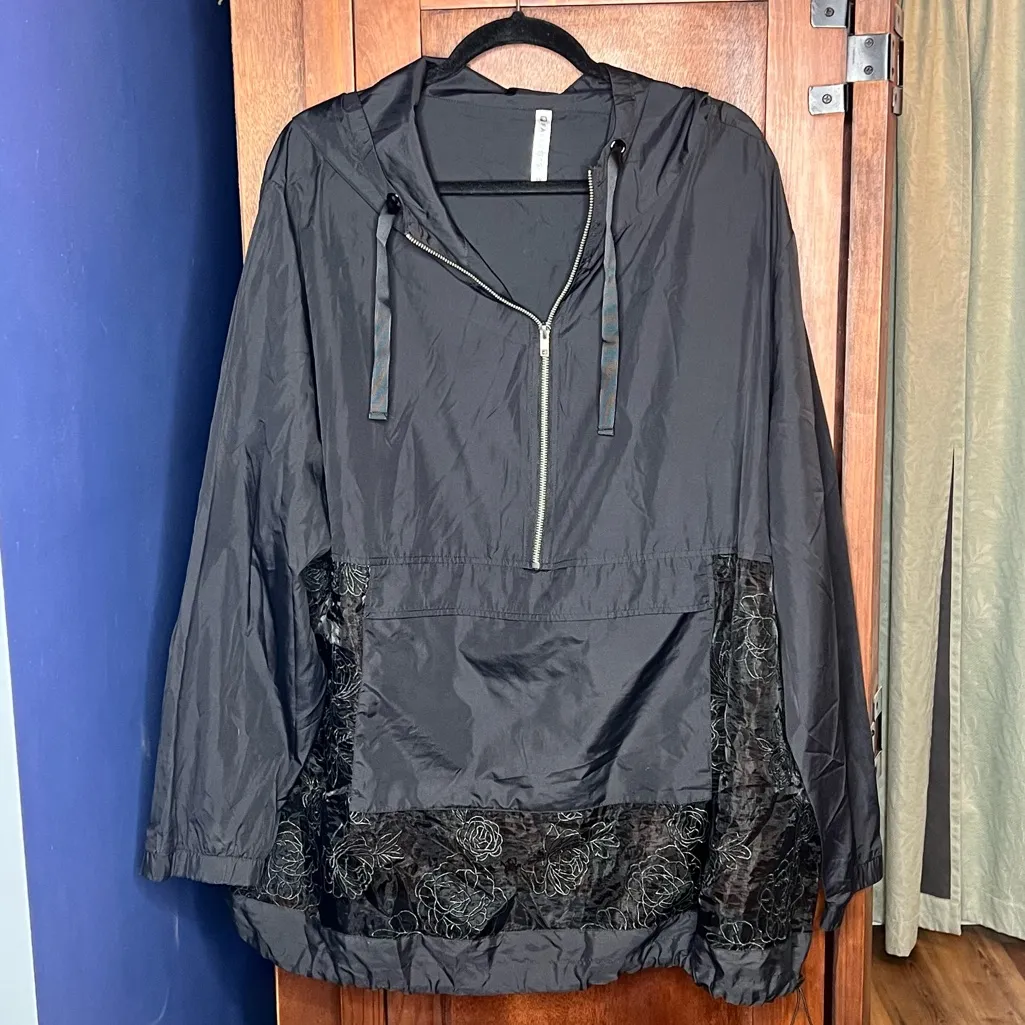 Fabletics Becca Half Zip Jacket Black Oversized Windbreaker Lace Hoodie Size 3X - Image 3