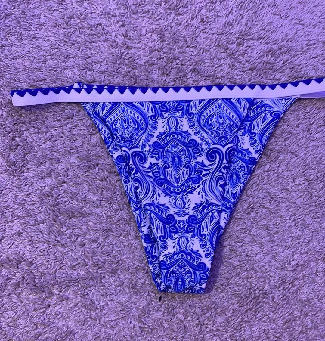 Ban-do Bikini Set Blue Pattern - Image 3