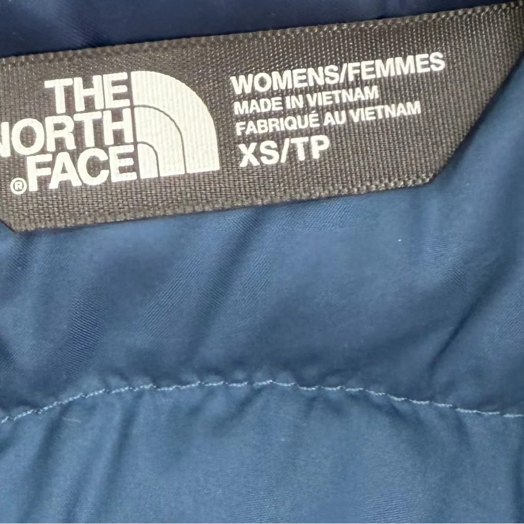 The north face navy blue down 550 puffer vest xs - Image 4