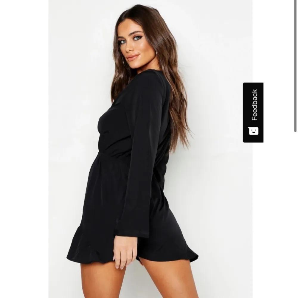 Yellow Tie Front Ruffle Hem Long Sleeve Romper Size 8 boho Y2K - Image 3