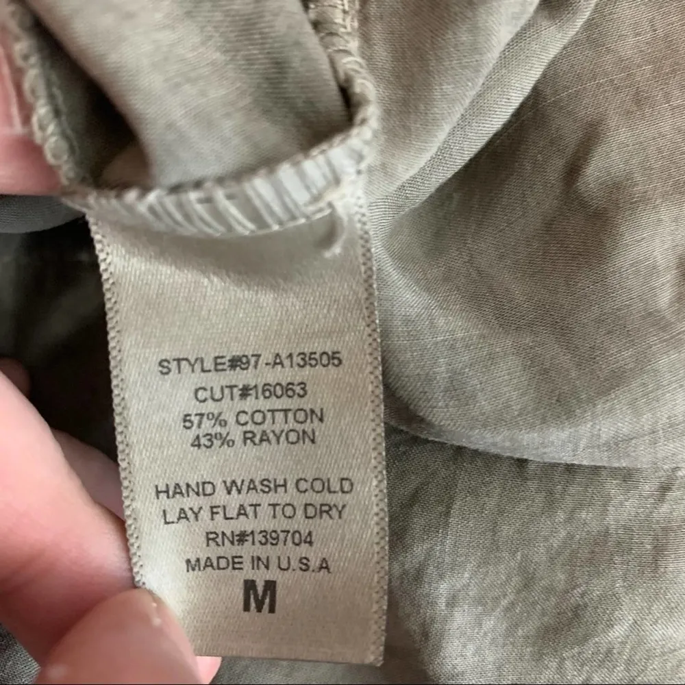 Tina + Jo grey mixed media long sleeve top medium - Image 45