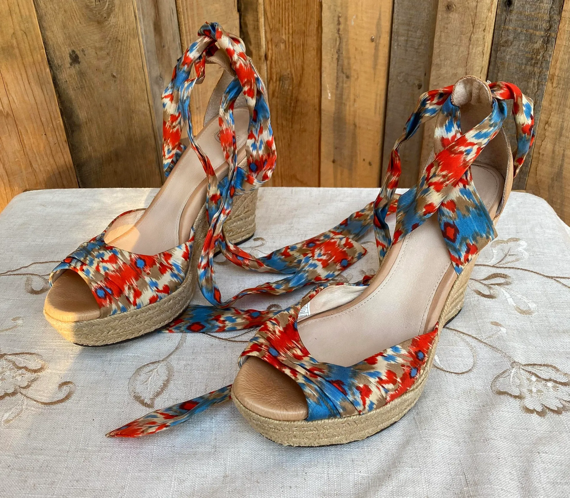 UGG Lucianna Wedge Platform 9 - Image 2