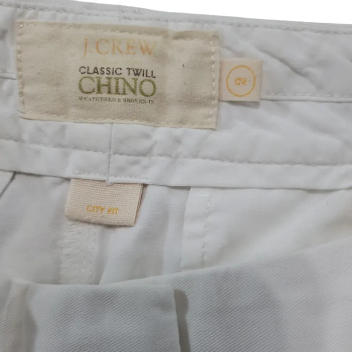 J.Crew Shorts Size 2 W29xL4.5 Classic Twill Chino Weathered & Broken In City Fit Shorts - Image 4