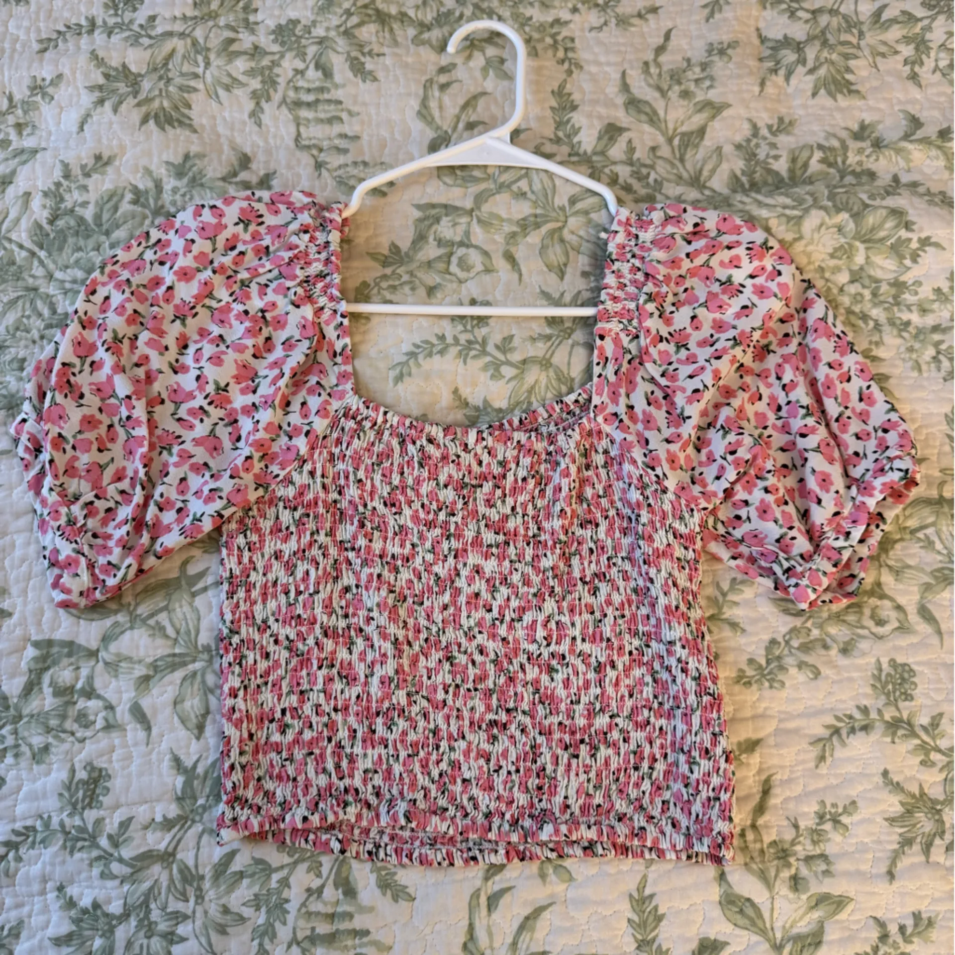 Sophie Rue Red and White Puff Sleeve Smocked Blouse - Image 3