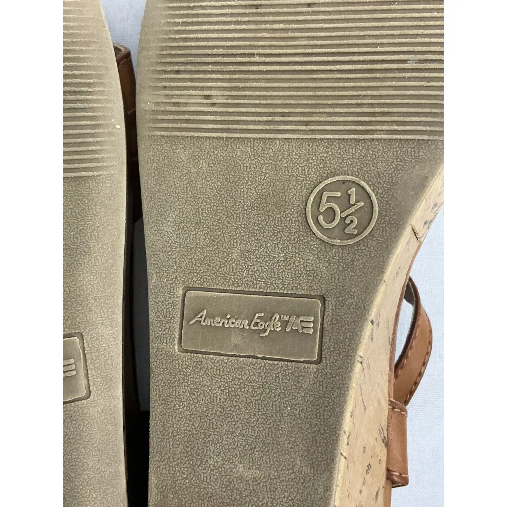 Womans American Eagle 5.5 Slip On Strappy Peep Toe Brown Wedge Sandals - Image 8