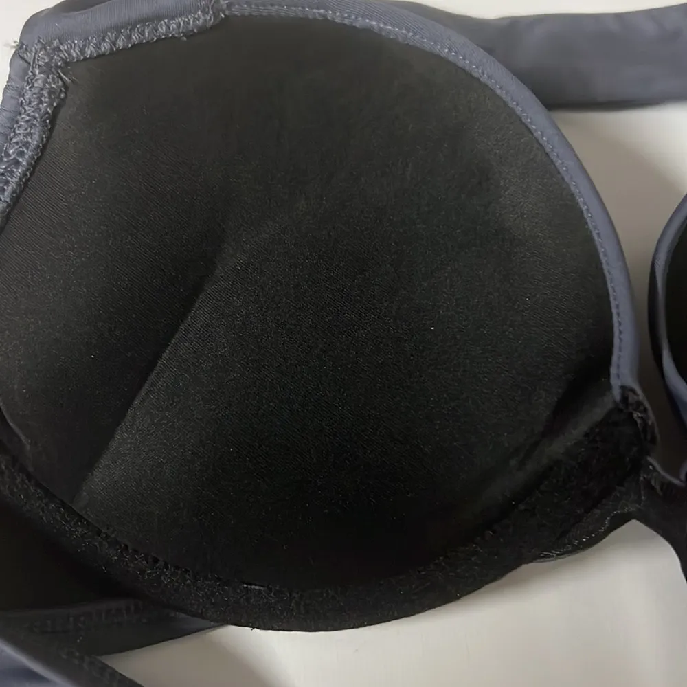 32B Victoria’s Secret Bombshell Grey Bikini Swim Top - Image 5