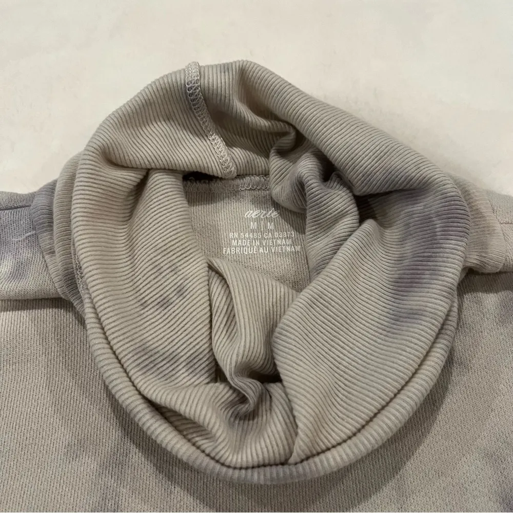 Cowl Neck Sweatshirt Size Medium - Image 3