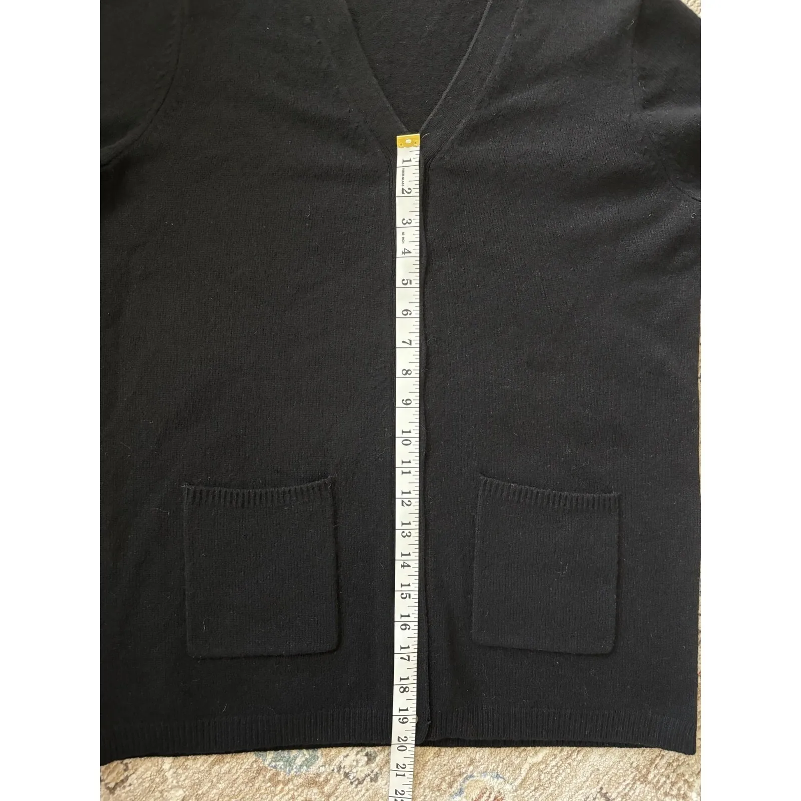 Saks Fifth Avenue Cardigan Womens Large Black Cashmere Wool Preppy Career Casual - Image 7