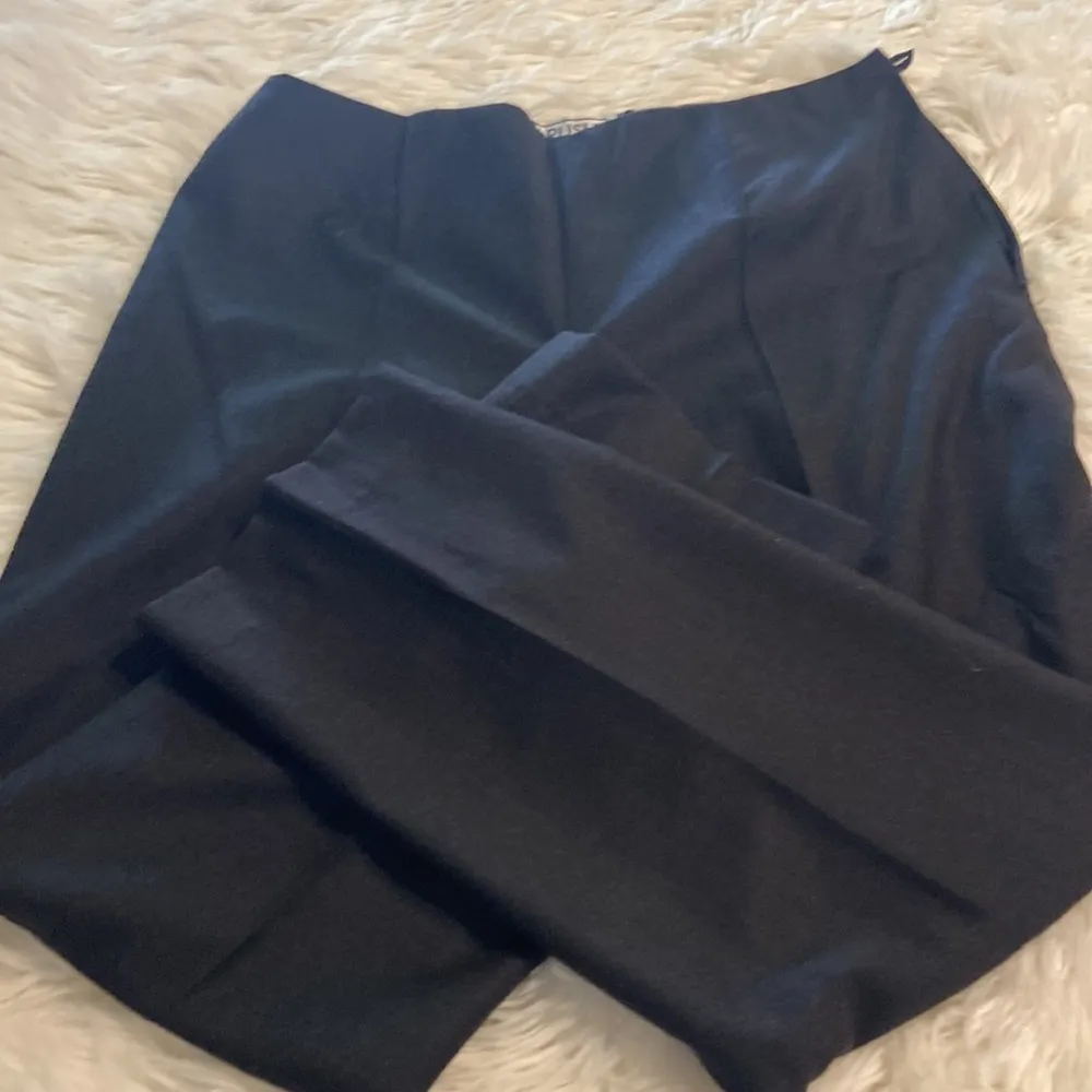 Carlisle 100% Wool Pants dark gray color inseam 27” excellent condition size 12 - Image 8