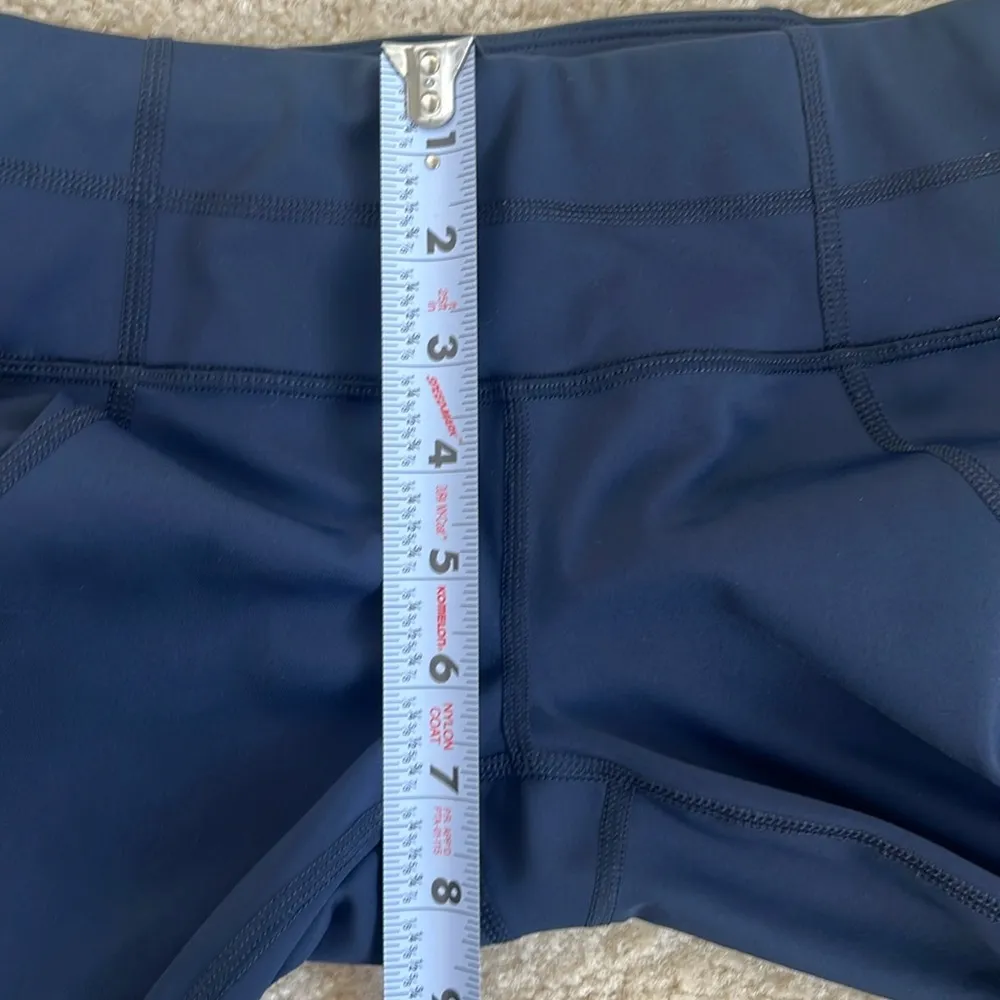 Like New Athleta Aura Sonar Capri Cropped Mesh Leggings Navy Blue XS Petite XSP - Image 11