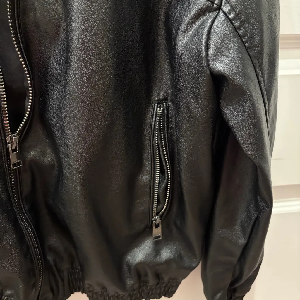 Pull&Bear Black Faux Leather Dad Jacket Size M - Image 3