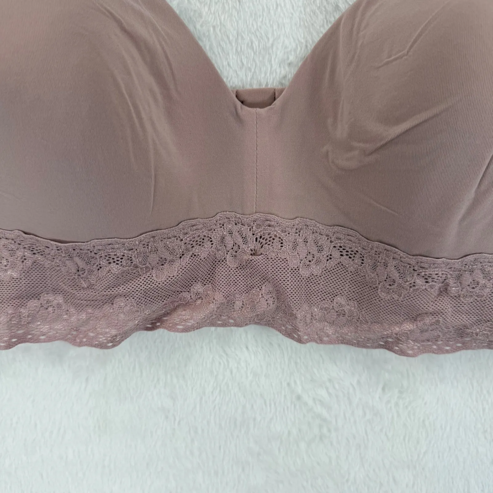 Natori Womens Bra Size 34D Wireless Lace Trim Light Mauve Comfortable - Image 2