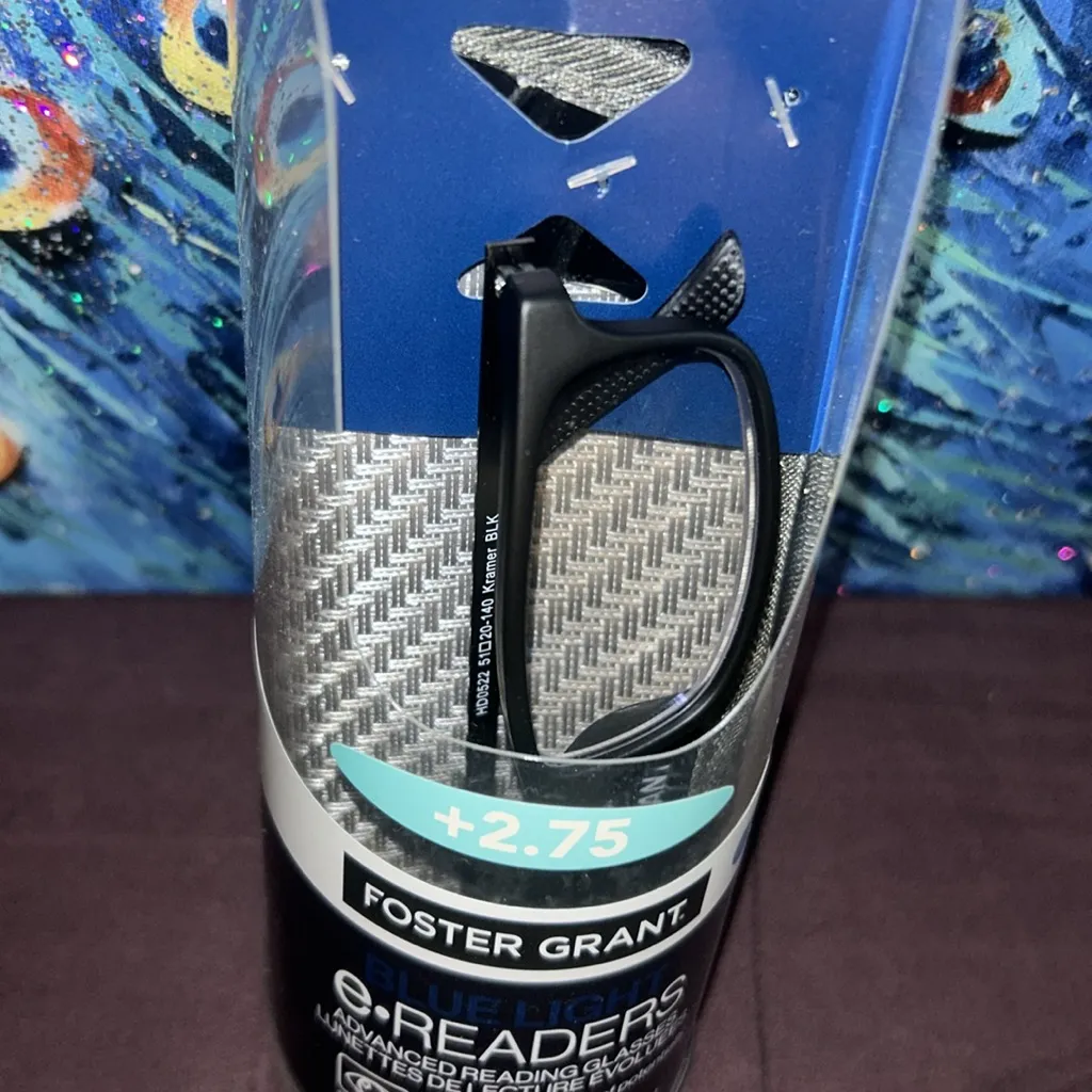 Foster Grant NWT  +2.75 Blue Light EReaders - Image 2