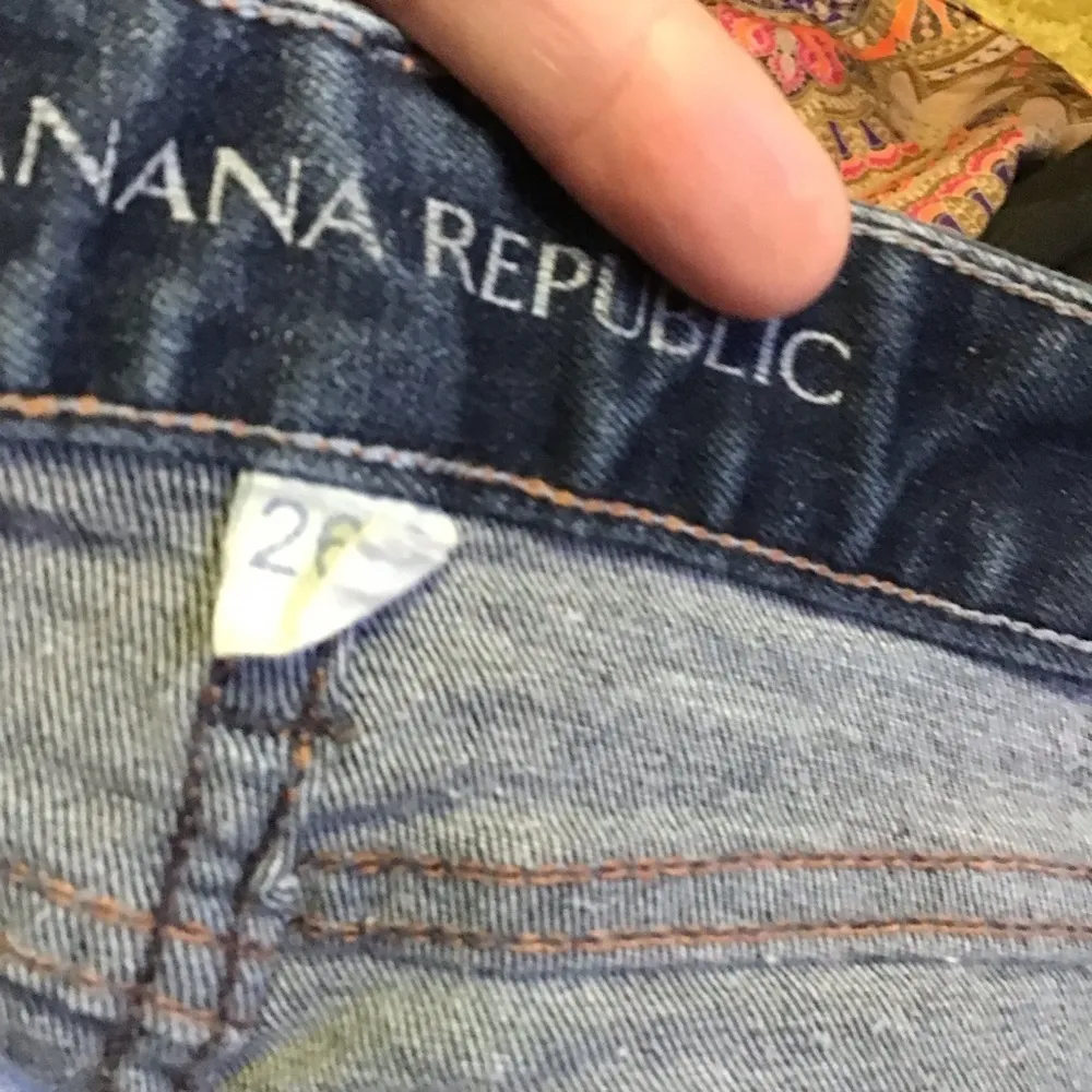 Banana Republic Dark Wash Skinny Jeans Women’s Classic Denim - Image 3