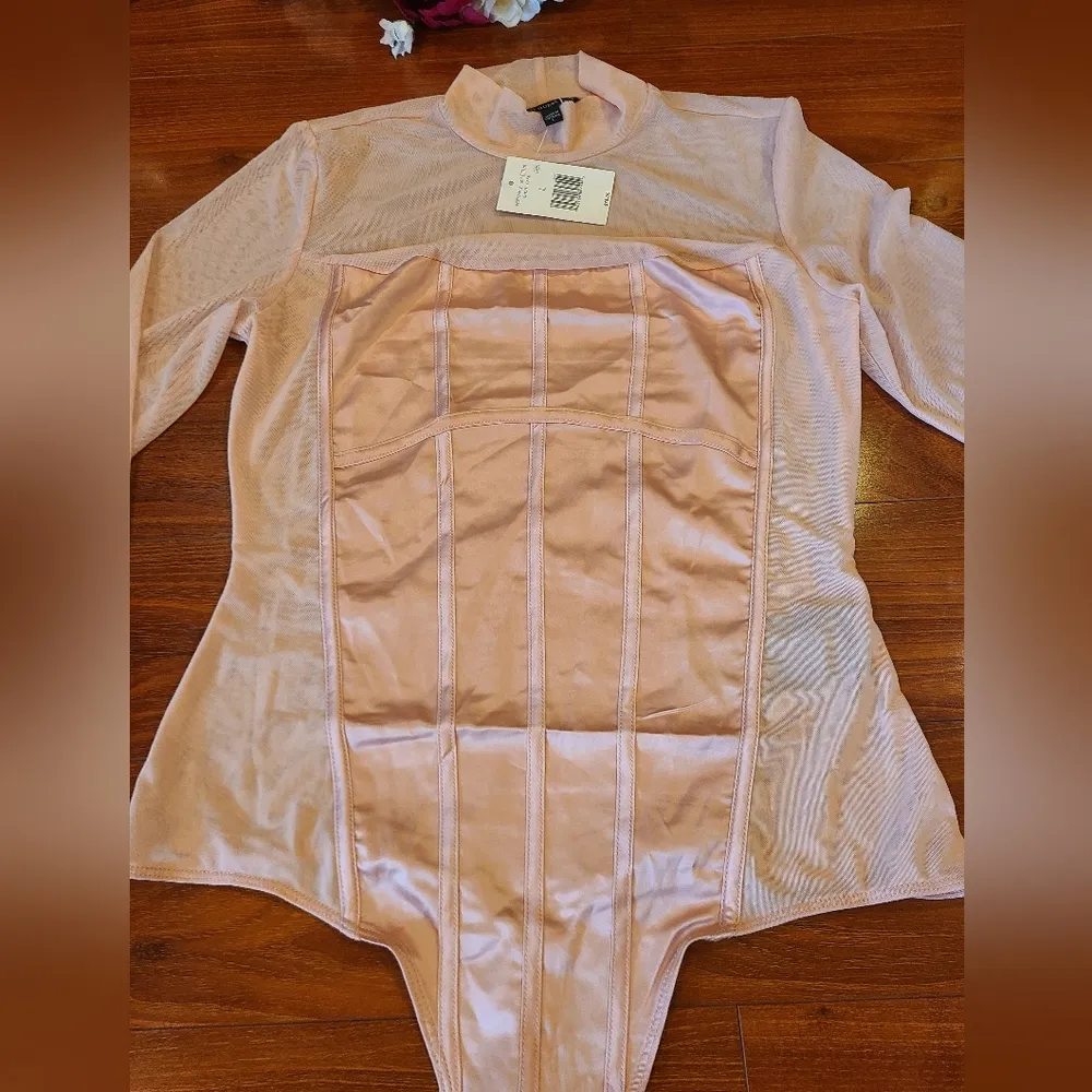 Mesh Cream Bodysuit Size Large - Image 3