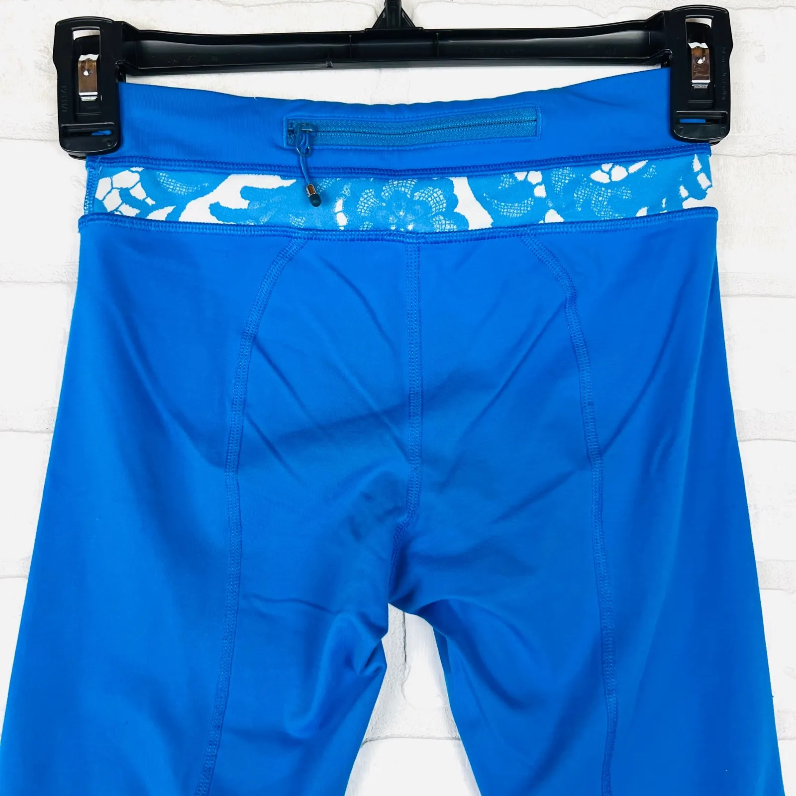 Lululemon Blue Athletic Yoga Pants Size 2 Activewear Cropped‎ Leggings - Image 7