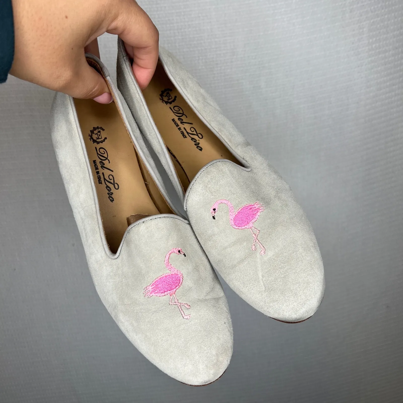 Del Toro Women's Size‎ 7 Gray Suede Flamingo Embroidered Loafers Flats Shoes - Image 2