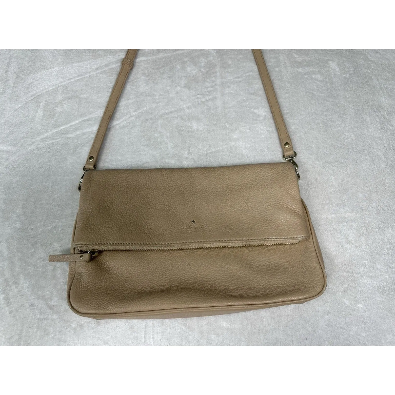 Kate Spade Cobble Hill Marsala Bag Leather Tan Taupe Flap Over Crossbody - Image 4