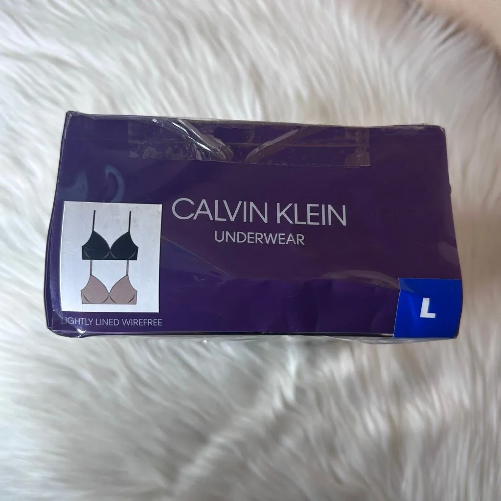 Calvin Klein Lightly Lined Wirefree Bra 2 Pack Size Large - Image 9