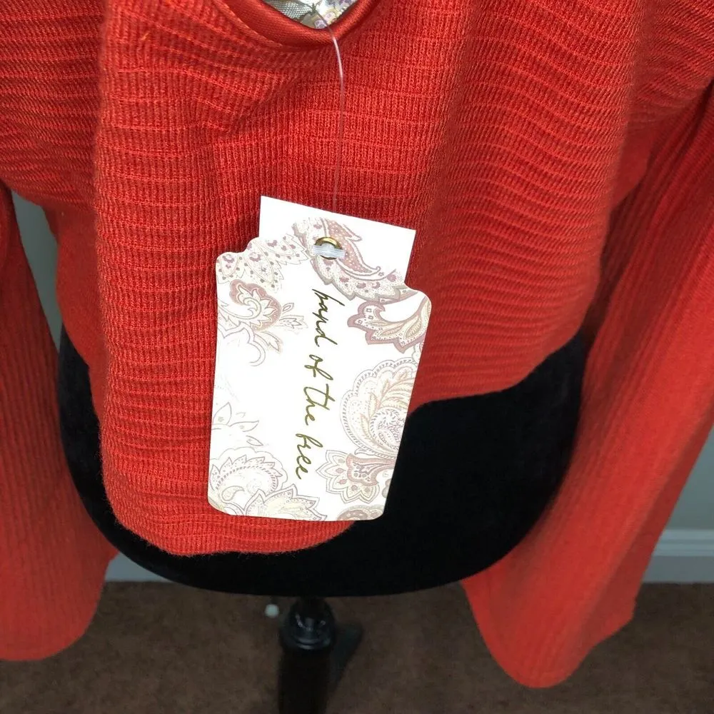 Band Of The Free Womens Sweater Medium Red Loose Knit‎ Long Sleeve Crop NWT - Image 6