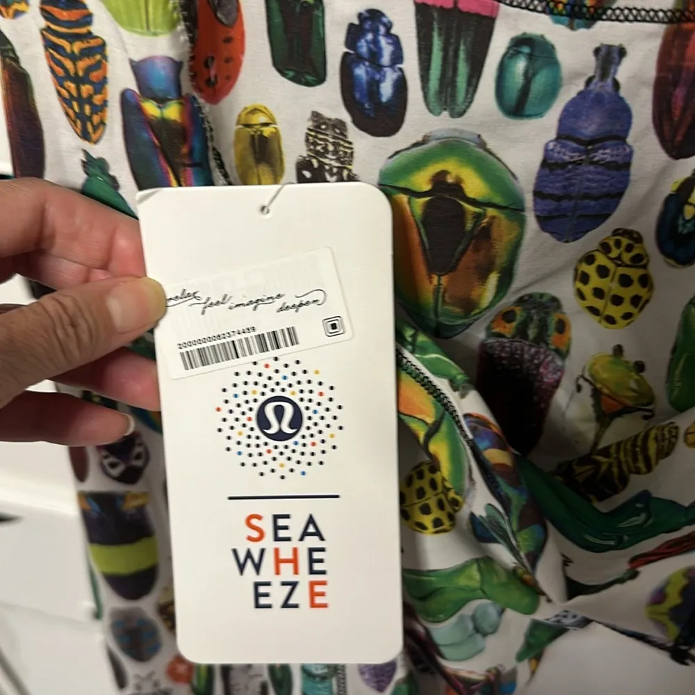 Lululemon Seawheeze Bugs Top - Image 4