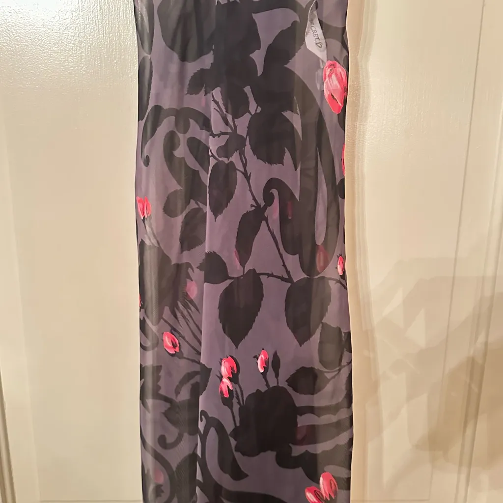 Victoria's Secret Purple and Red Maxi Sundress V-Neck Sleeveless - Image 3
