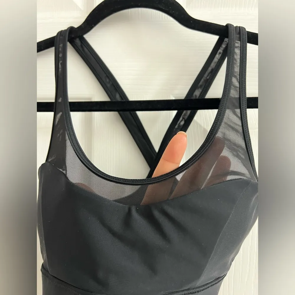 LULULEMON MESH CROSS BACK SPORTS BRA black size 4 - Image 5