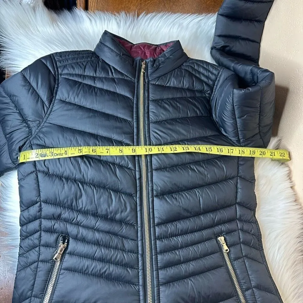 Special One REVERSIBLE Puffer Jacket Size Medium - Image 7