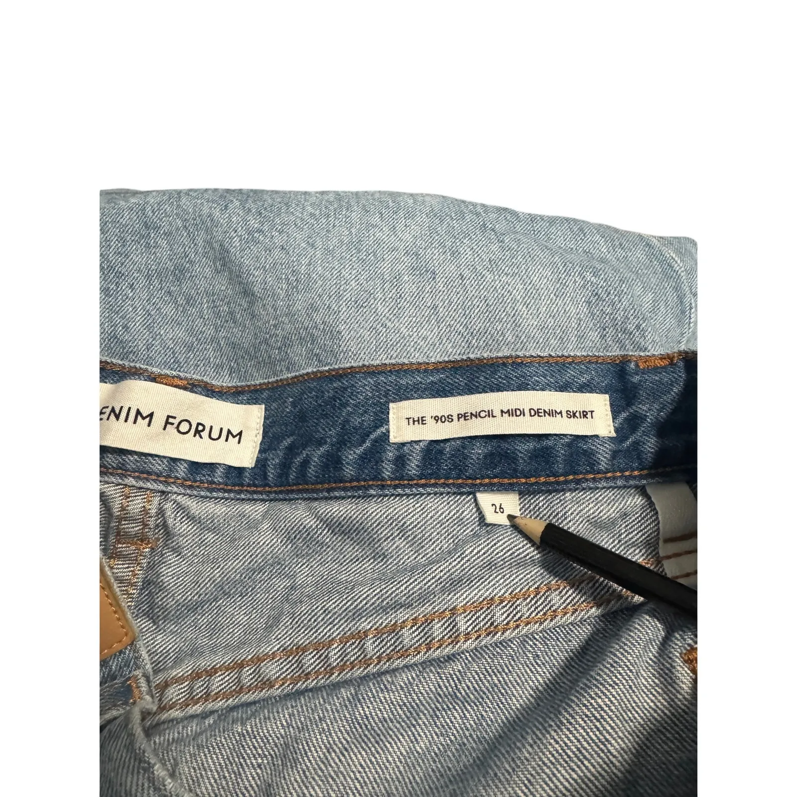 Denim Forum ’90s Carpenter Midi Pencil Skirt — Size 26 Blue - Image 4