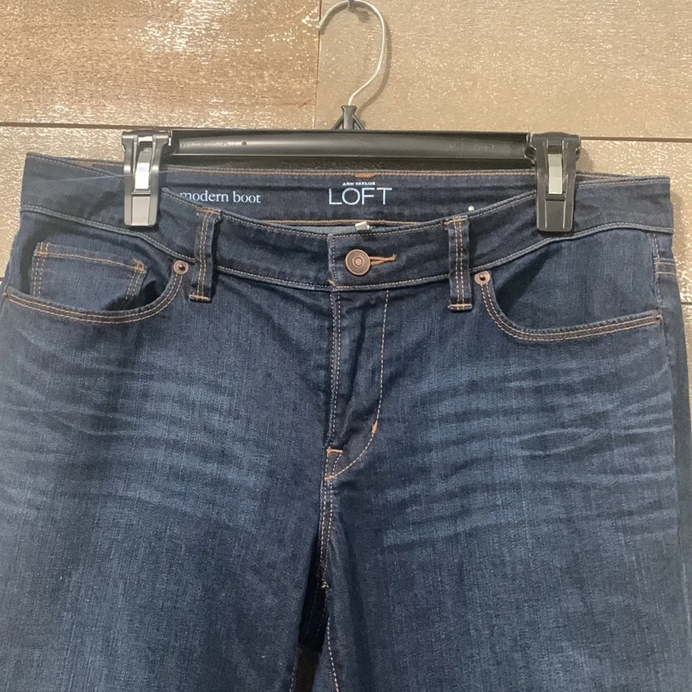 Ann Taylor  Loft Modern bootcut dark wash jeans size 8 - Image 2