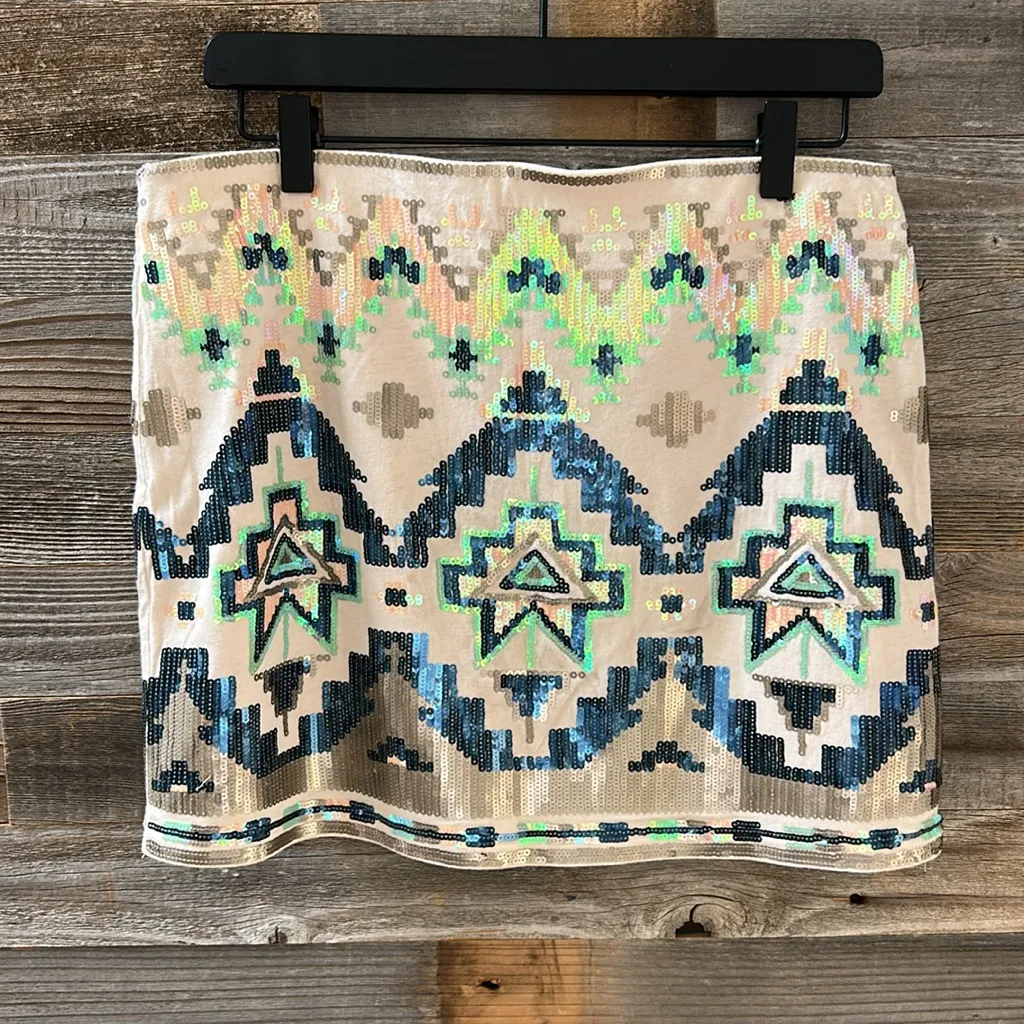 Express Sequin Geometric Print Mini Skirt Size Medium - Image 3