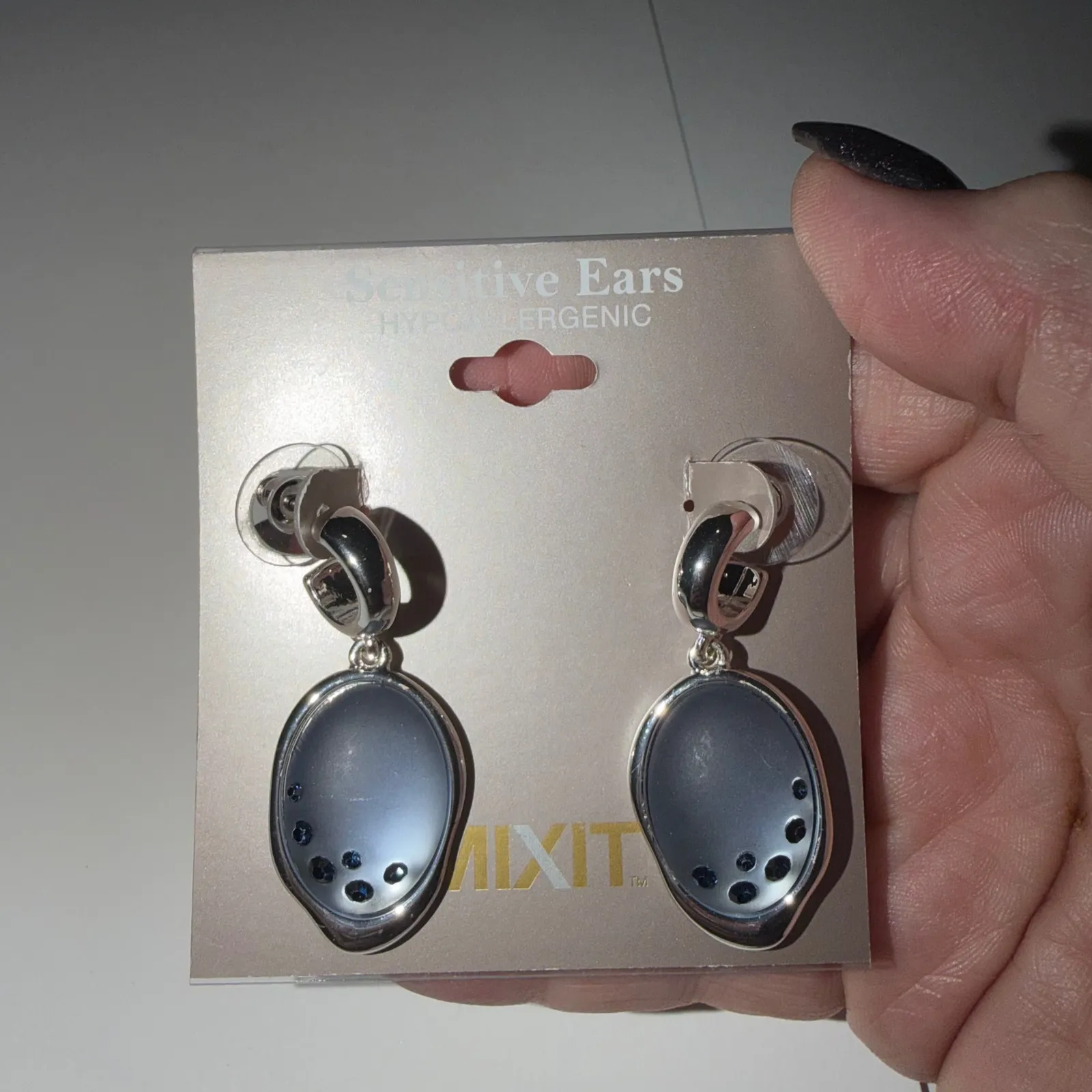 Mixit  Sensitive Ears Hypoallergenic Drop Earrings Silver Tone Oval Gem Accent - Image 4