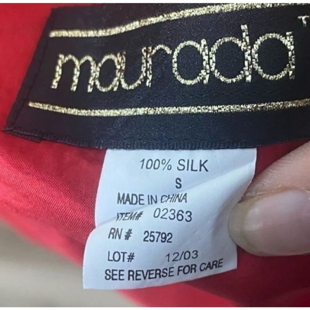 Maurada Women's Red Silk Short Sleeve Blouse Size S Casual - Image 4