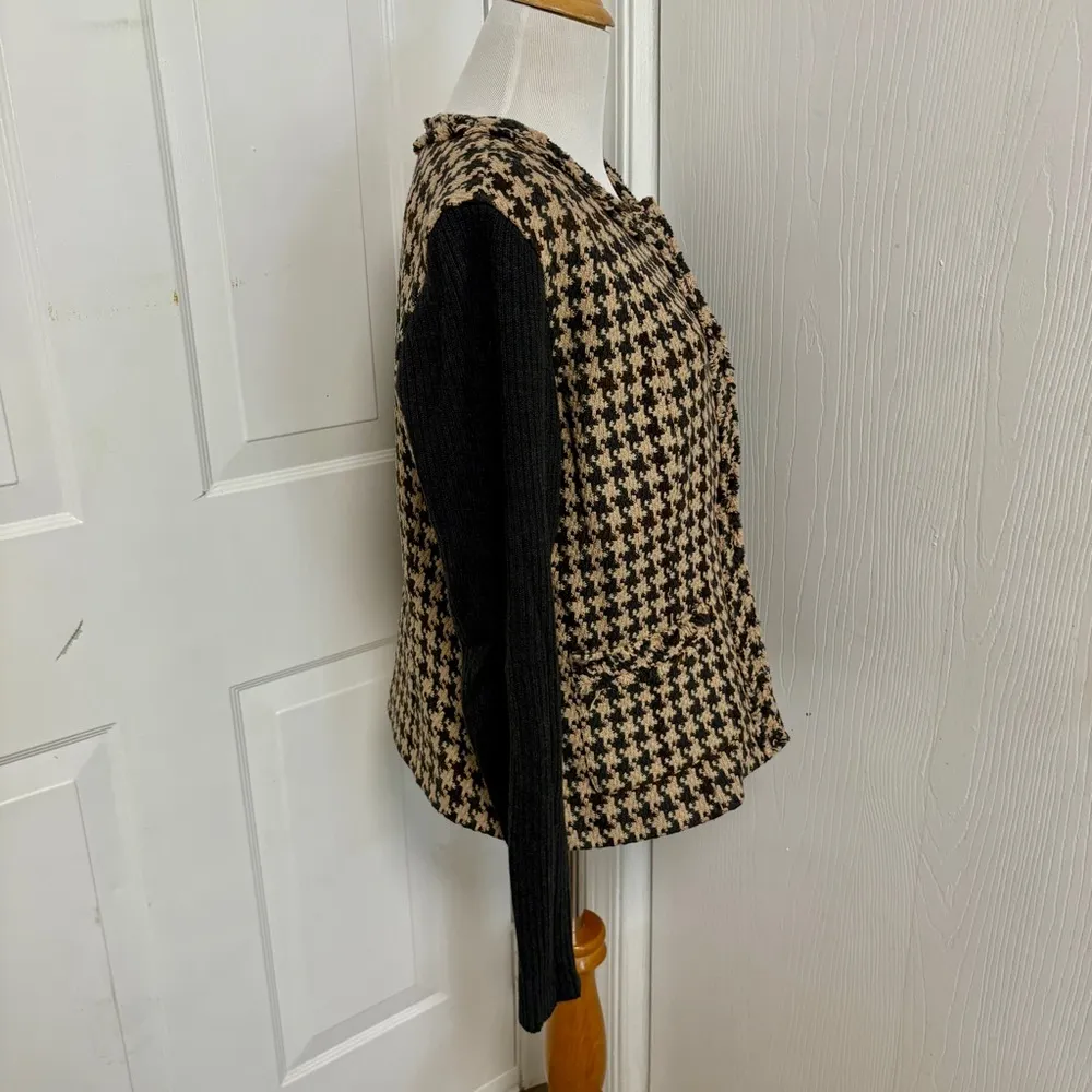 CAbi  Houndstooth Zip Up Jacket - Image 5