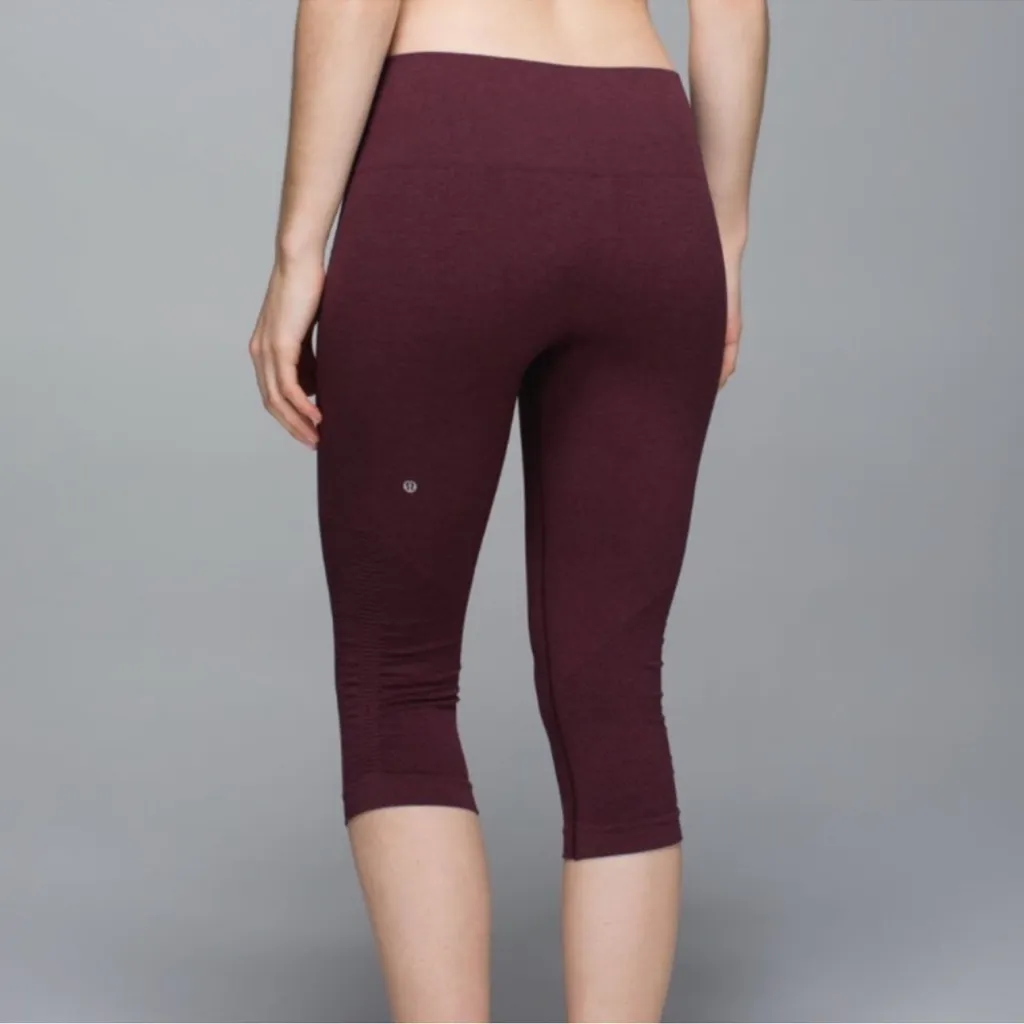 LULULEMON In the Flow Crop Leggings size 6 maroon - Image 12