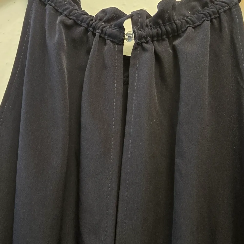 {14} NWT London Times Deep Navy Cropped Pant Romper Wide Leg - Image 6