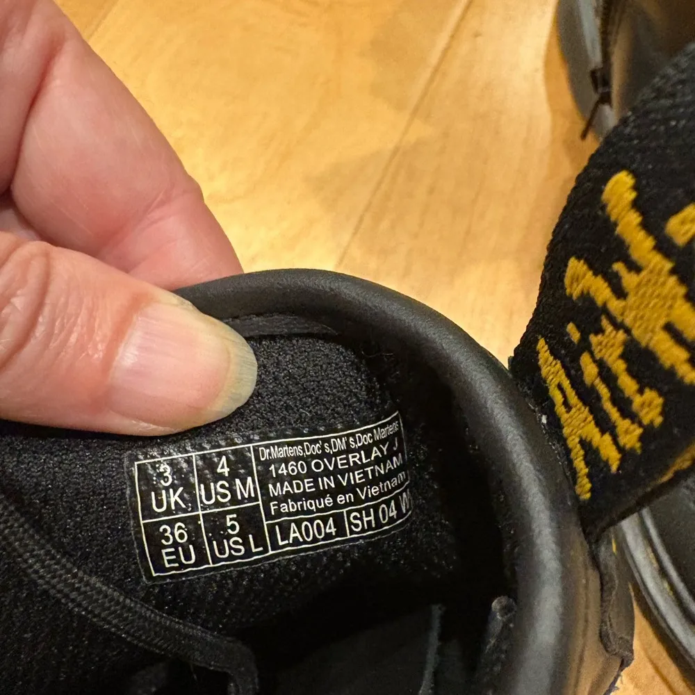 Dr. martens Airwair boots back laced up zipper combat  black womens 5 - Image 5