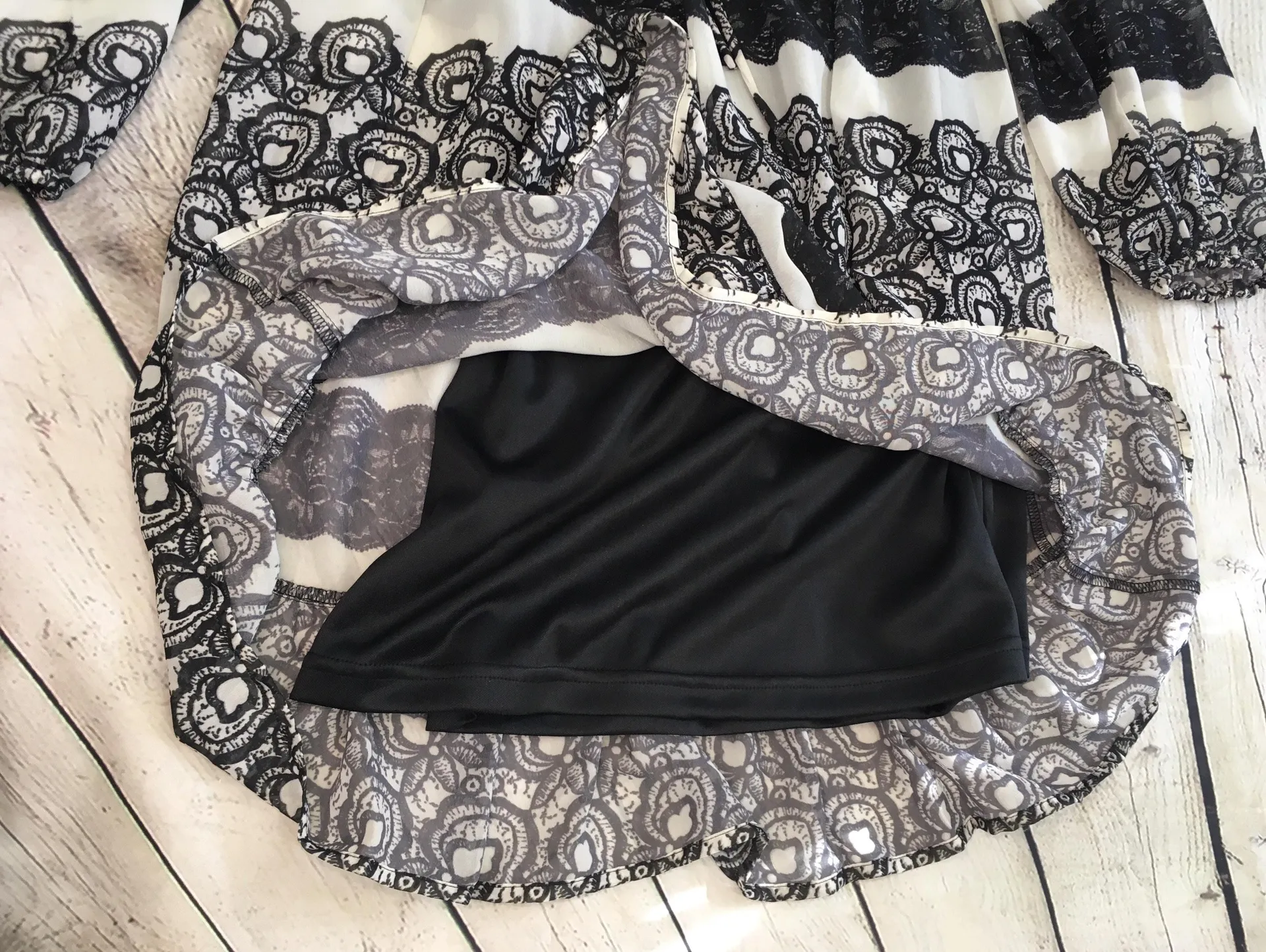 Light Sheer Dress - Image 7