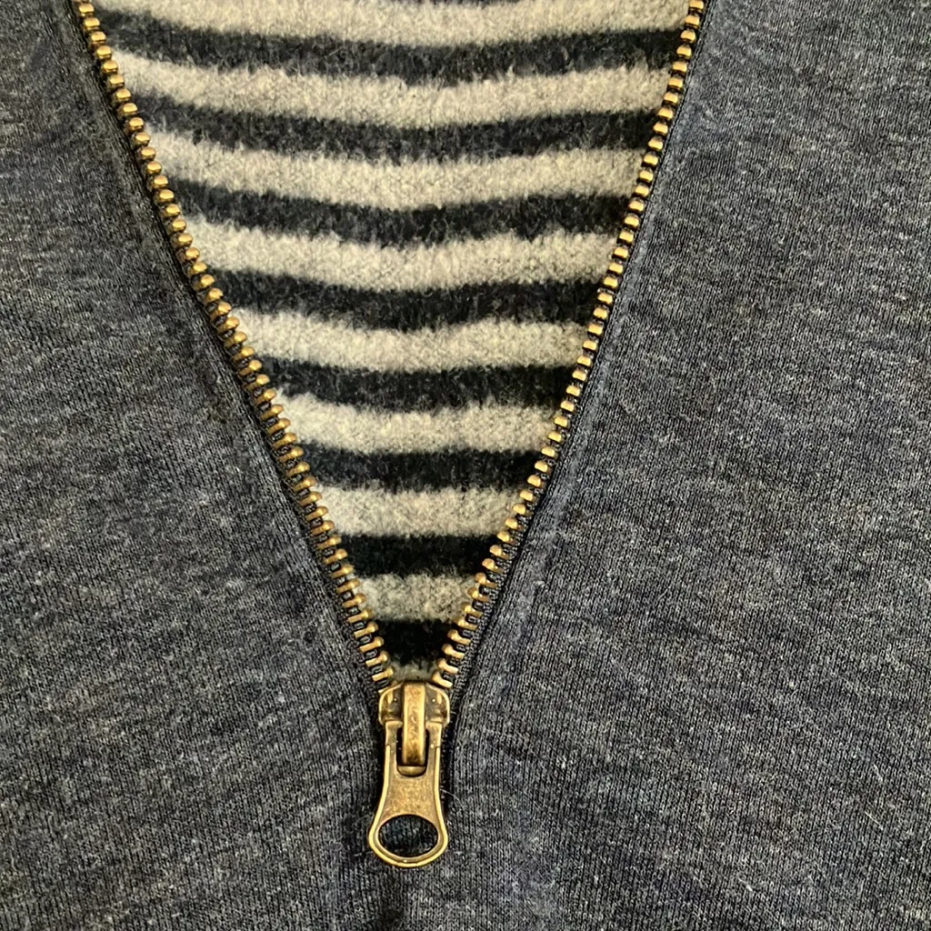 FINAL MARKDOWN Simply noelle hoodie l/xl - Image 3