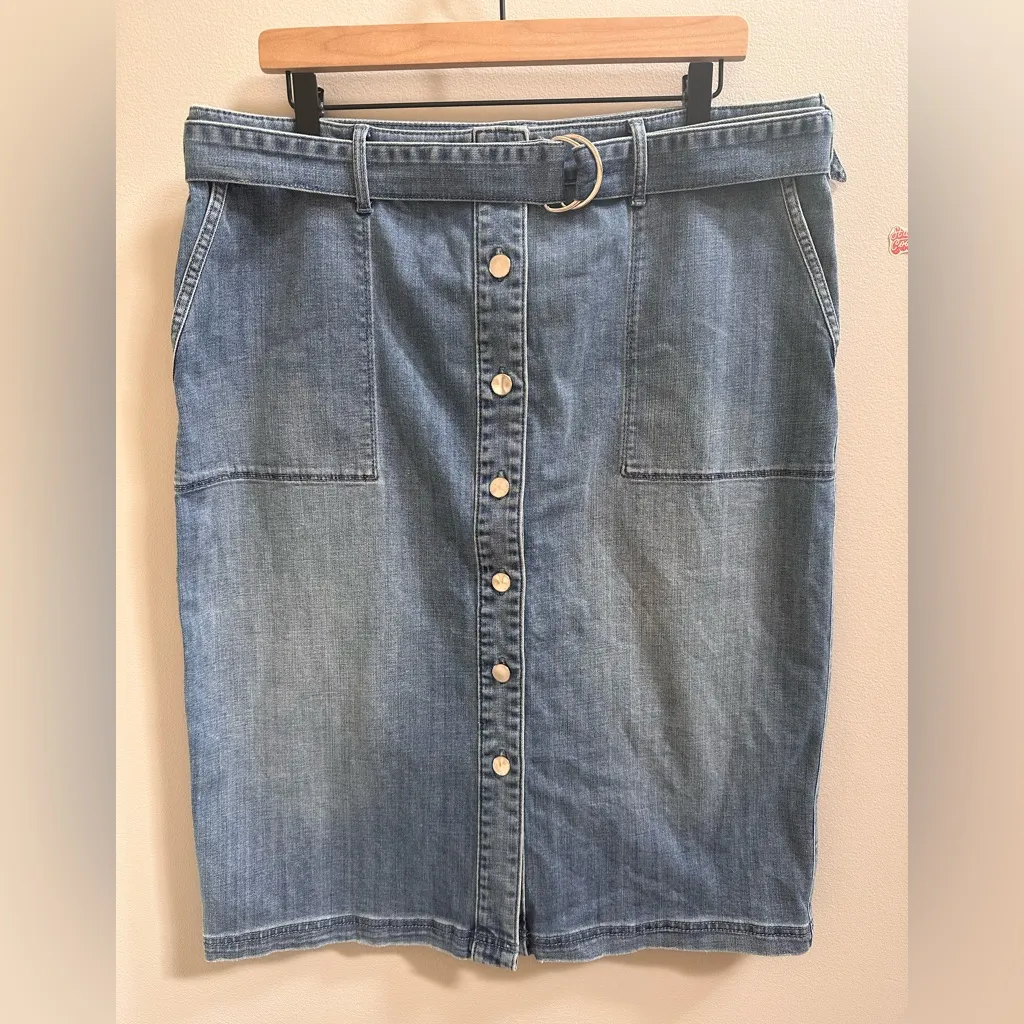 NEW Chicos Button-Front Belted Denim Midi Skirt Medium Indigo Wash Women 2.5/14 - Image 3