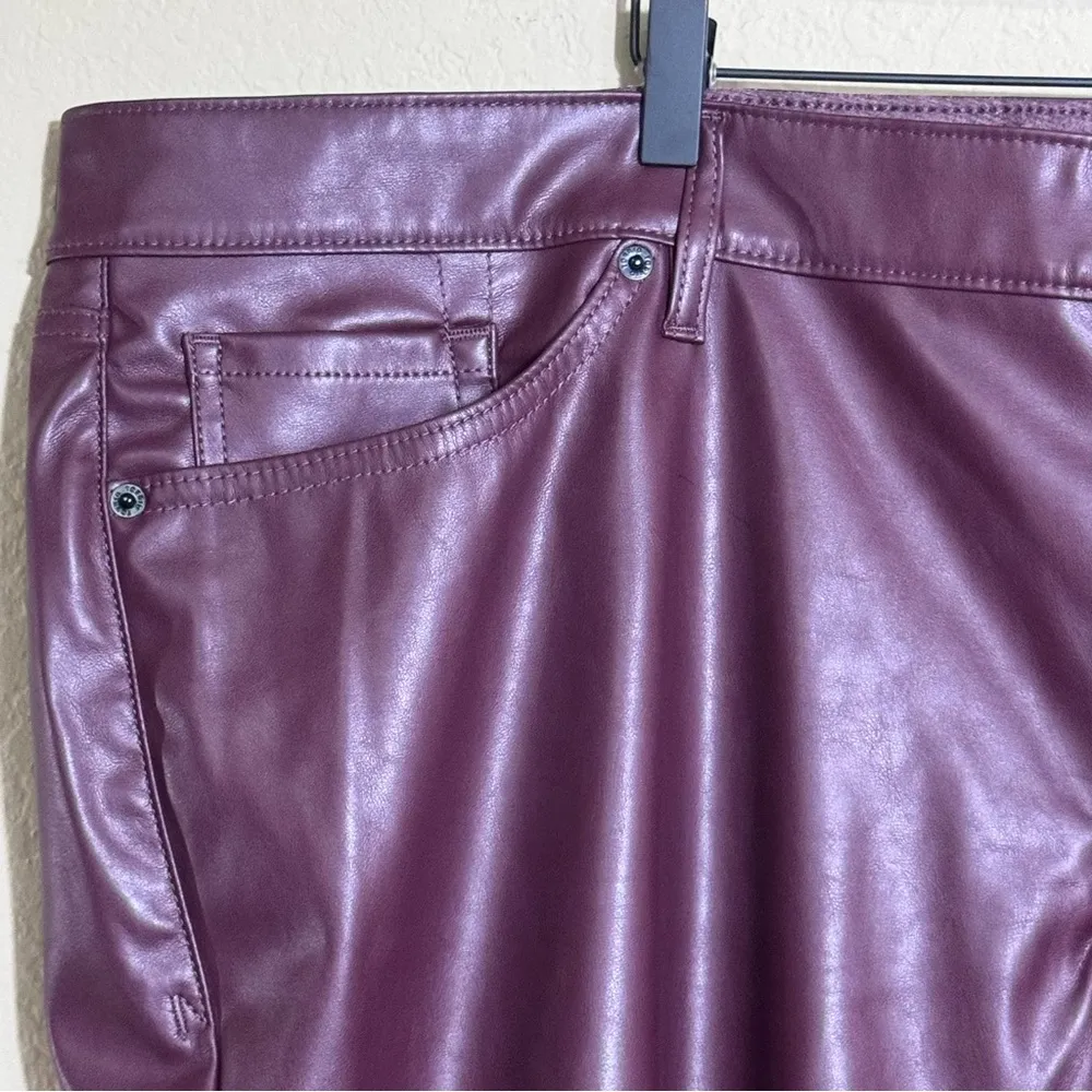 NEW Torrid Perfect Skinny Faux Leather High Rise Pants Maroon Size 26S - Image 5