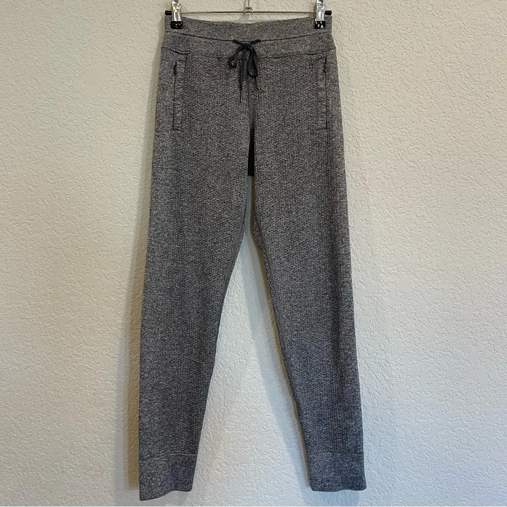 Lululemon Engineered Warmth Jogger - Graphite Grey - Merino Wool - Size 2 - Image 6
