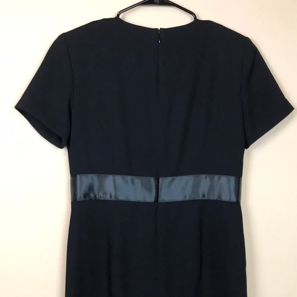 VTG Talbots Women’s Black Satin Bow Waist Short Sleeve Midi Dress - Image 5