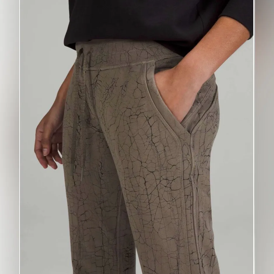 Lululemon Warm Down Jogger 7/8 Length Size 6 Thread Dye Rover Black Athleisure - Image 3