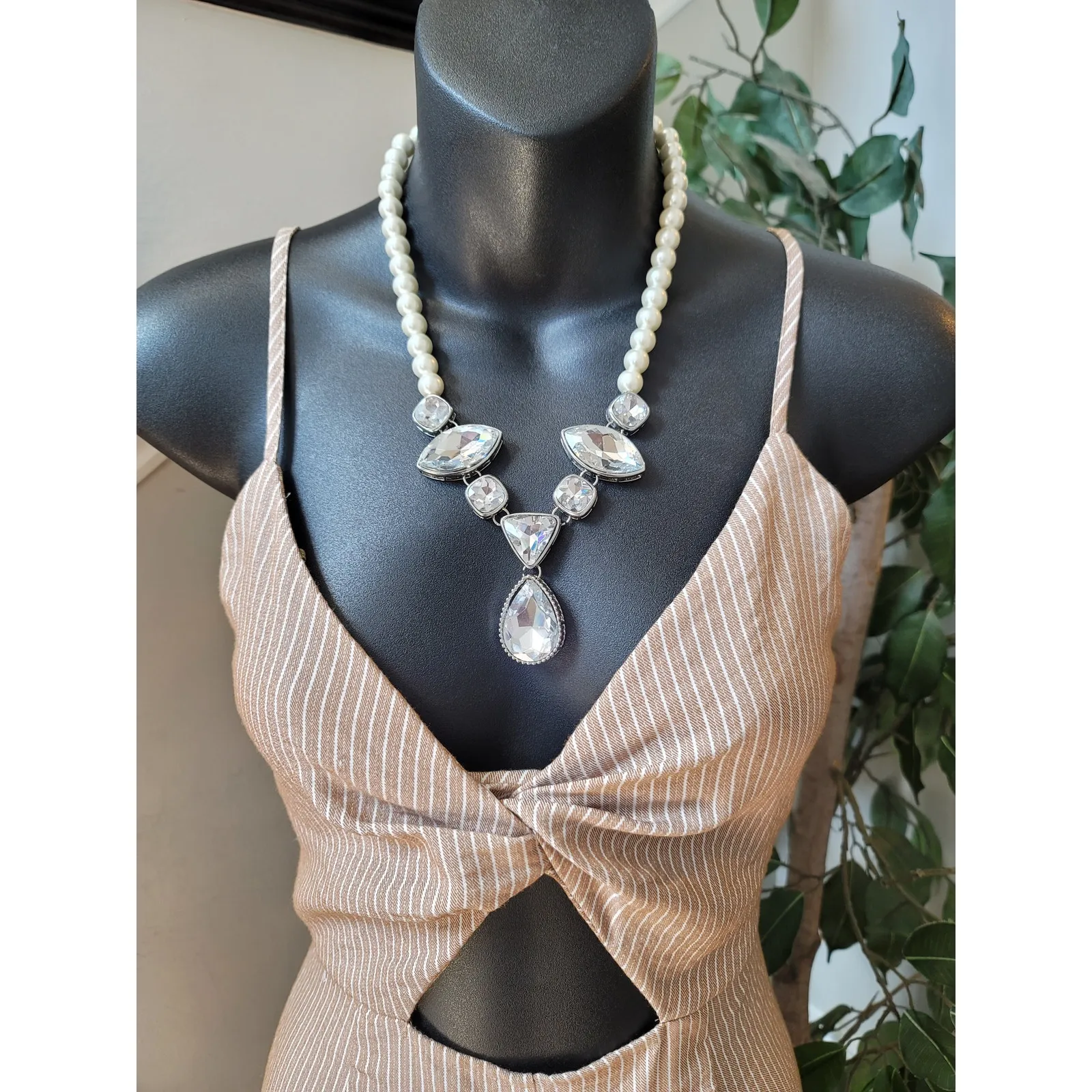 The Room Jumpsuit Women Medium Beige White Striped Cutout Wide Leg Sleeveless - Image 3